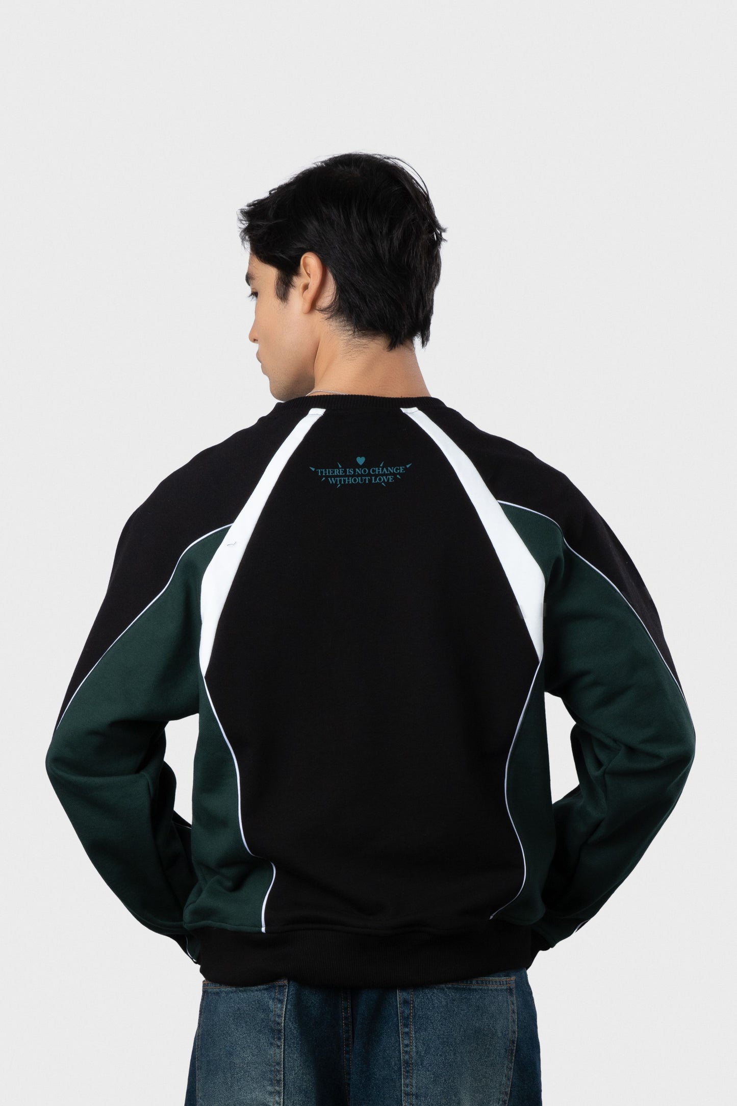 POLERA SIN CAPUCHA BRADS