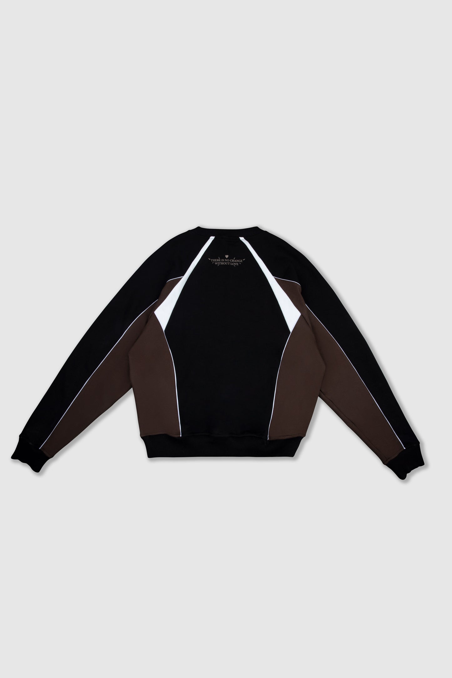 POLERA SIN CAPUCHA BRADS