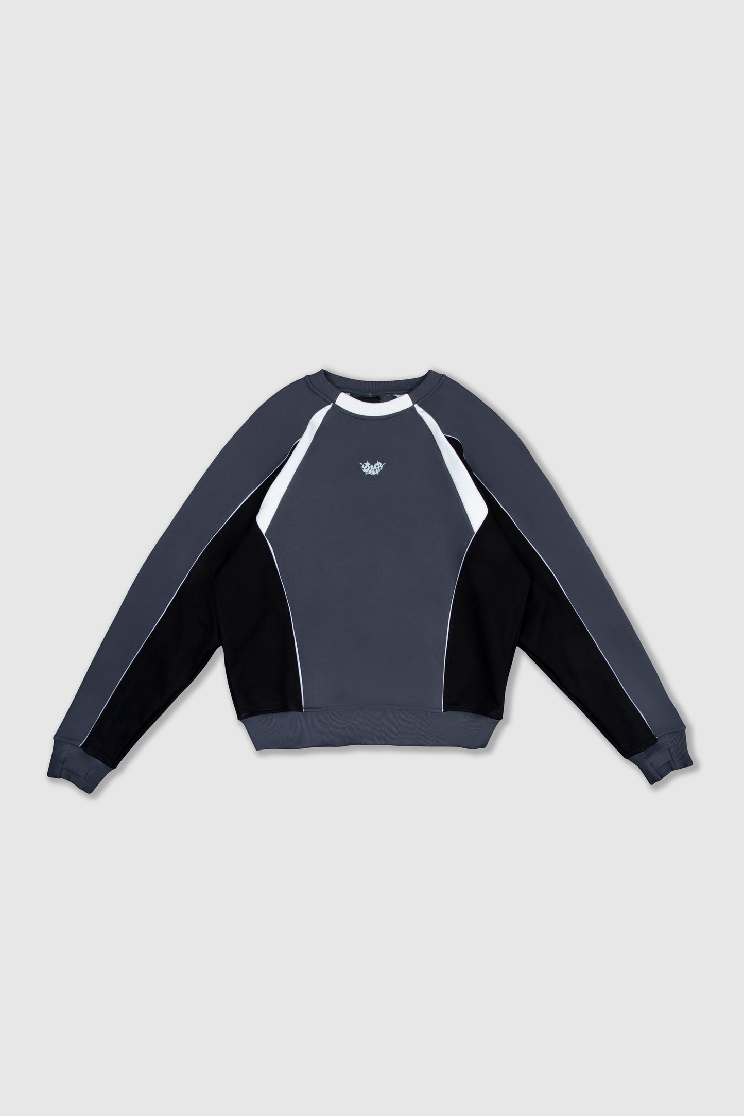 POLERA SIN CAPUCHA BRADS