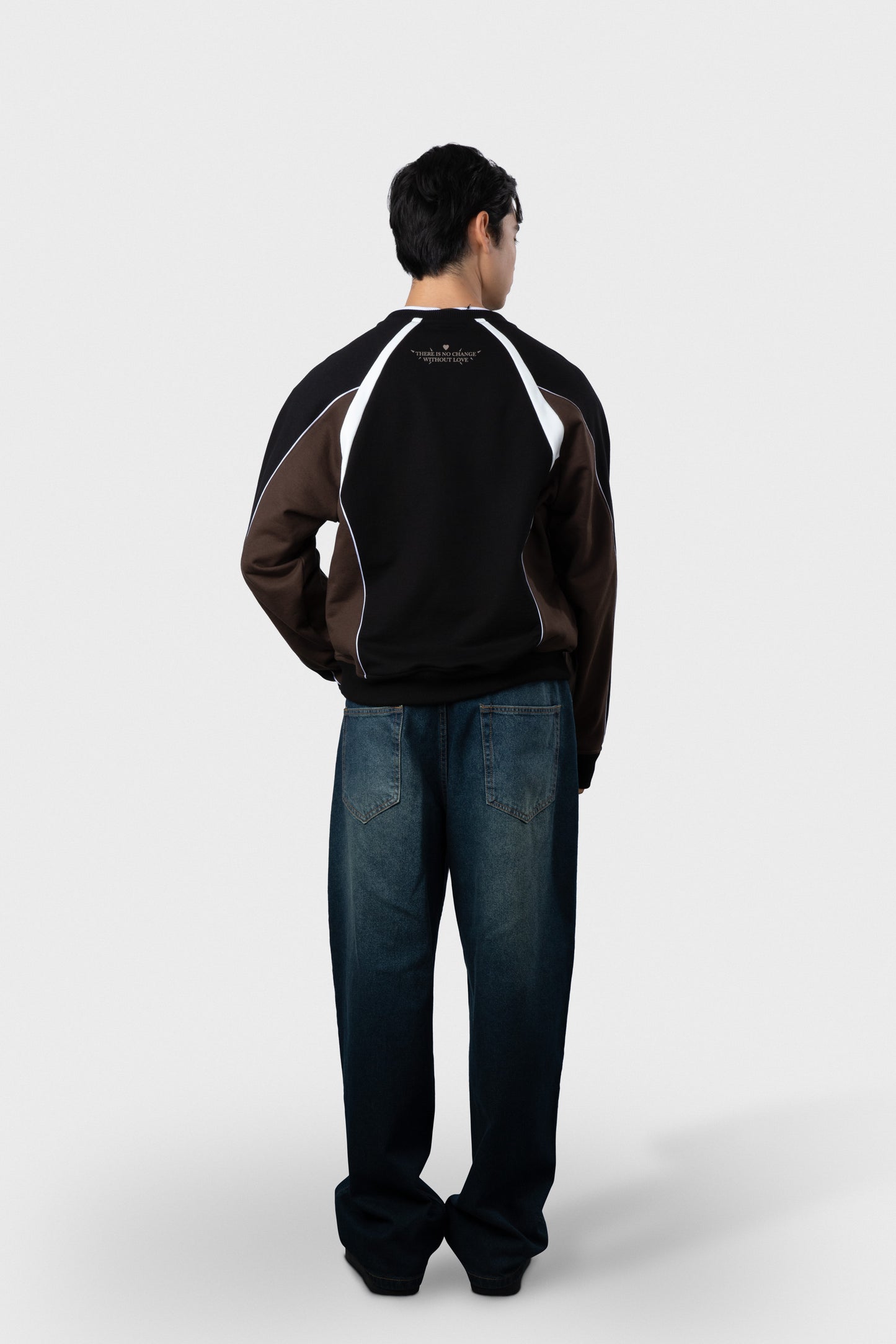 POLERA SIN CAPUCHA BRADS