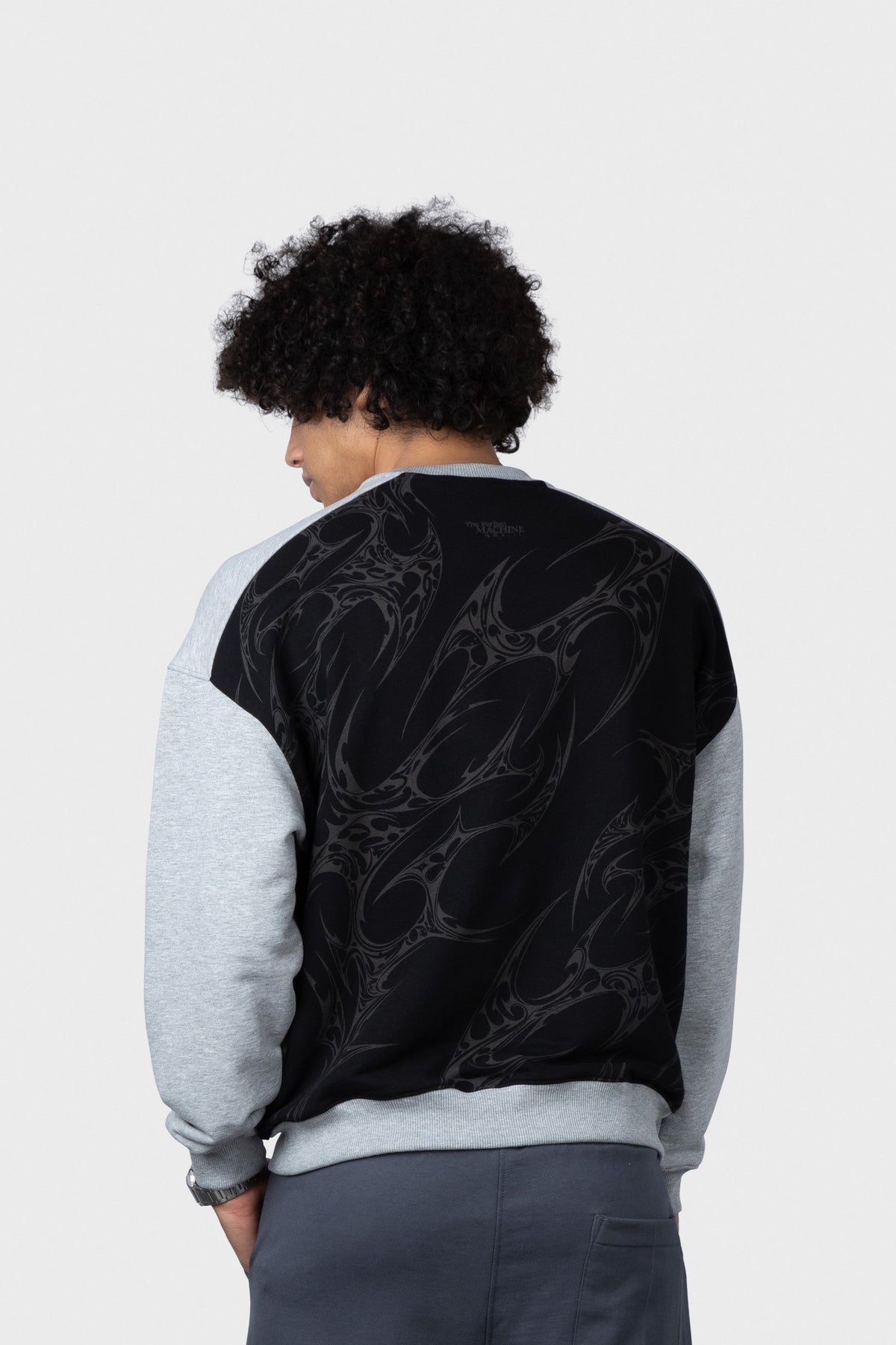 POLERA SIN CAPUCHA DOWN