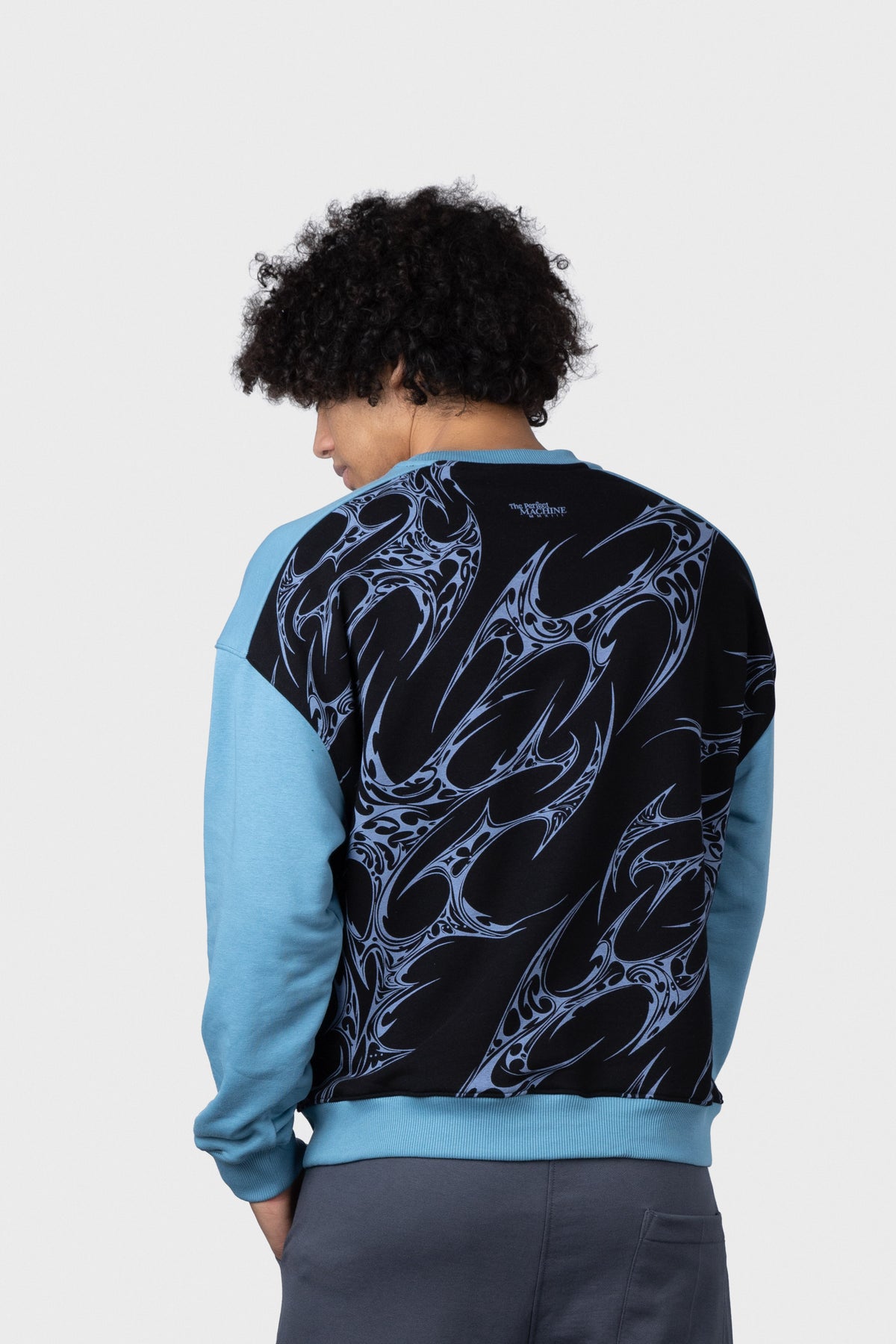 POLERA SIN CAPUCHA DOWN