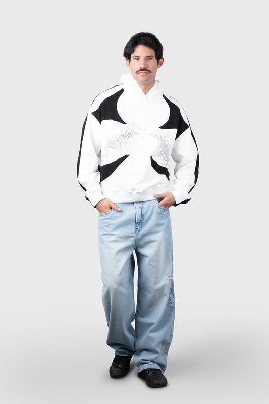 POLERA CON CAPUCHA NRO 10