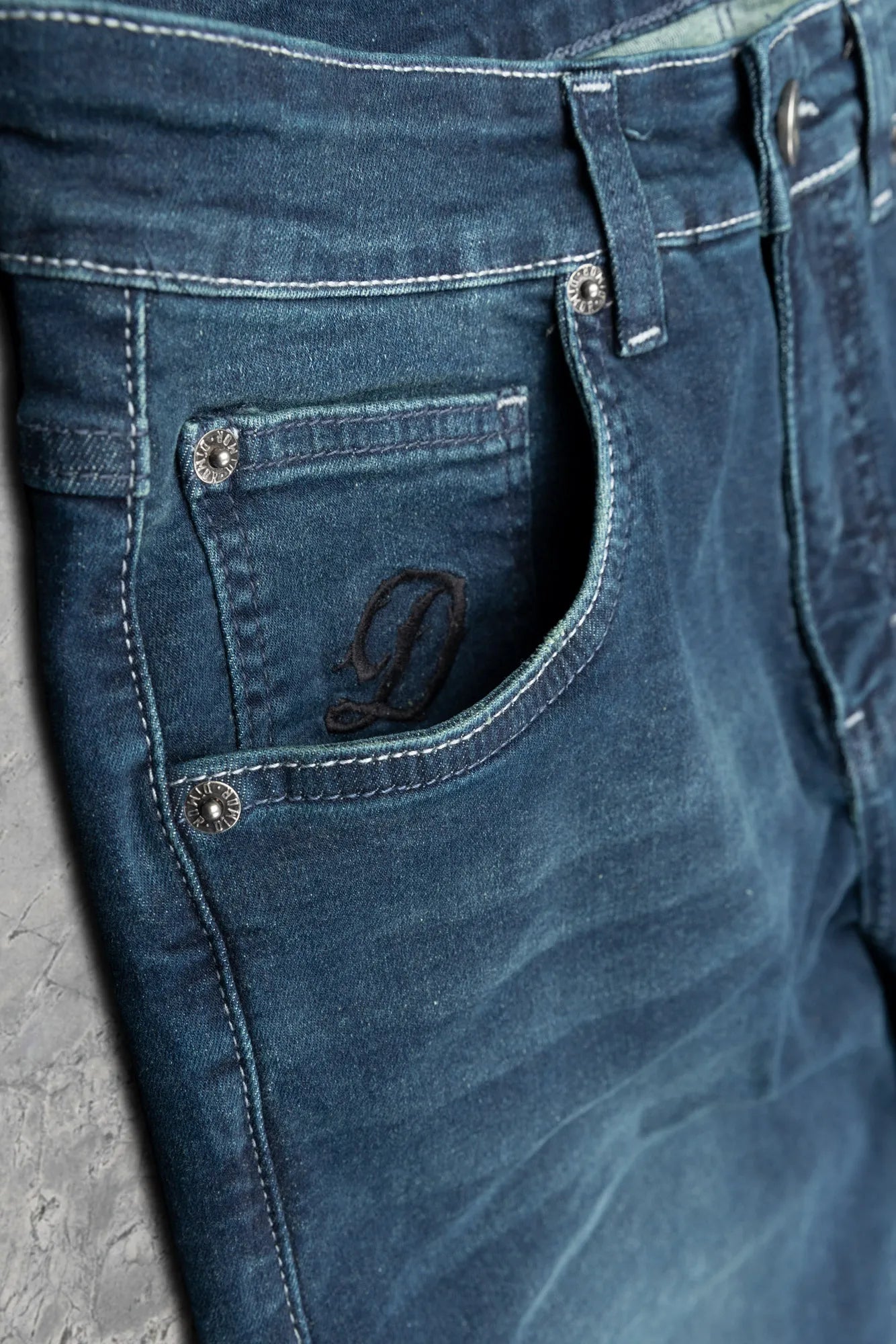 PANTALÓN REGULAR FIT DAVE