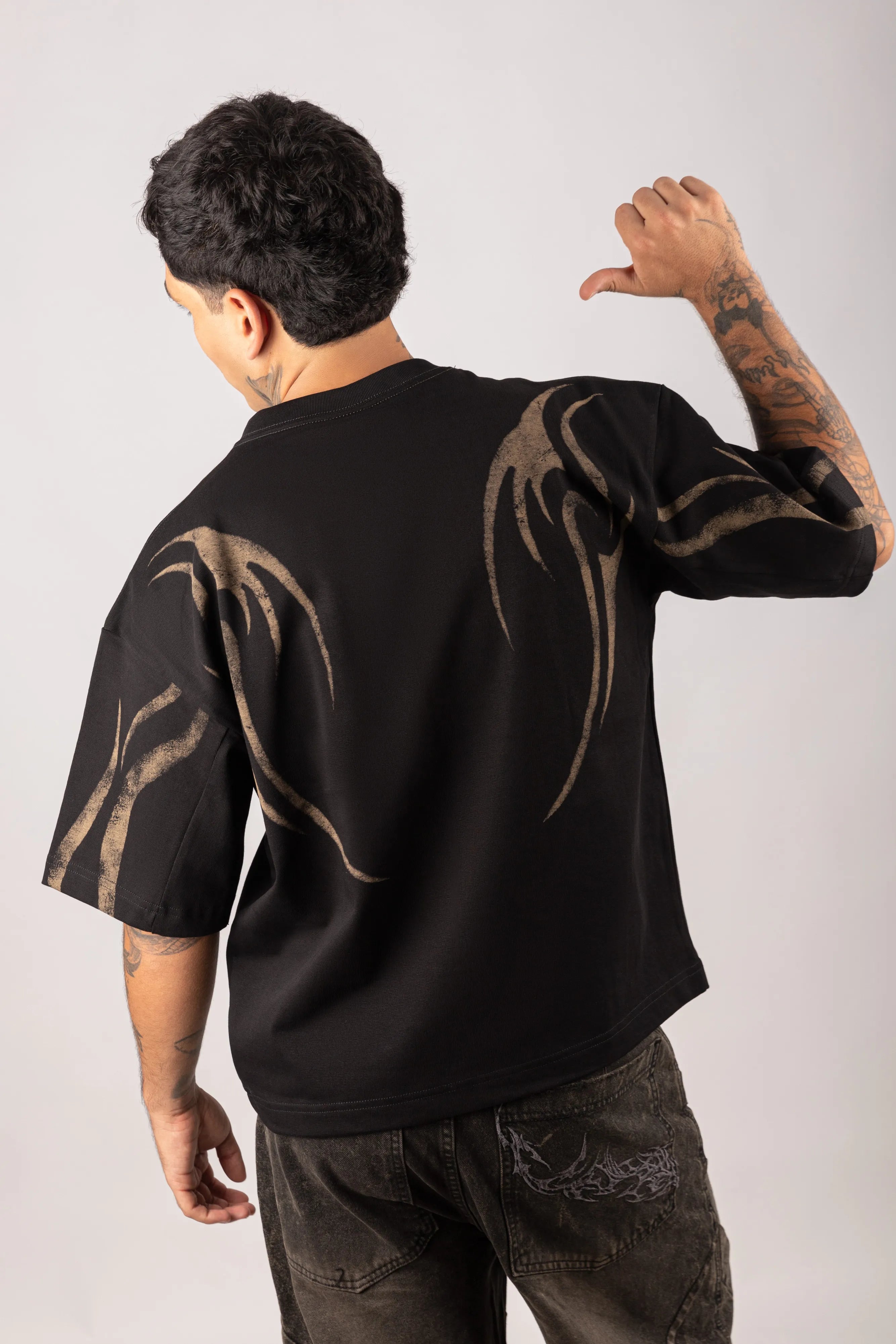 POLO BOXY FIT TRIBAL