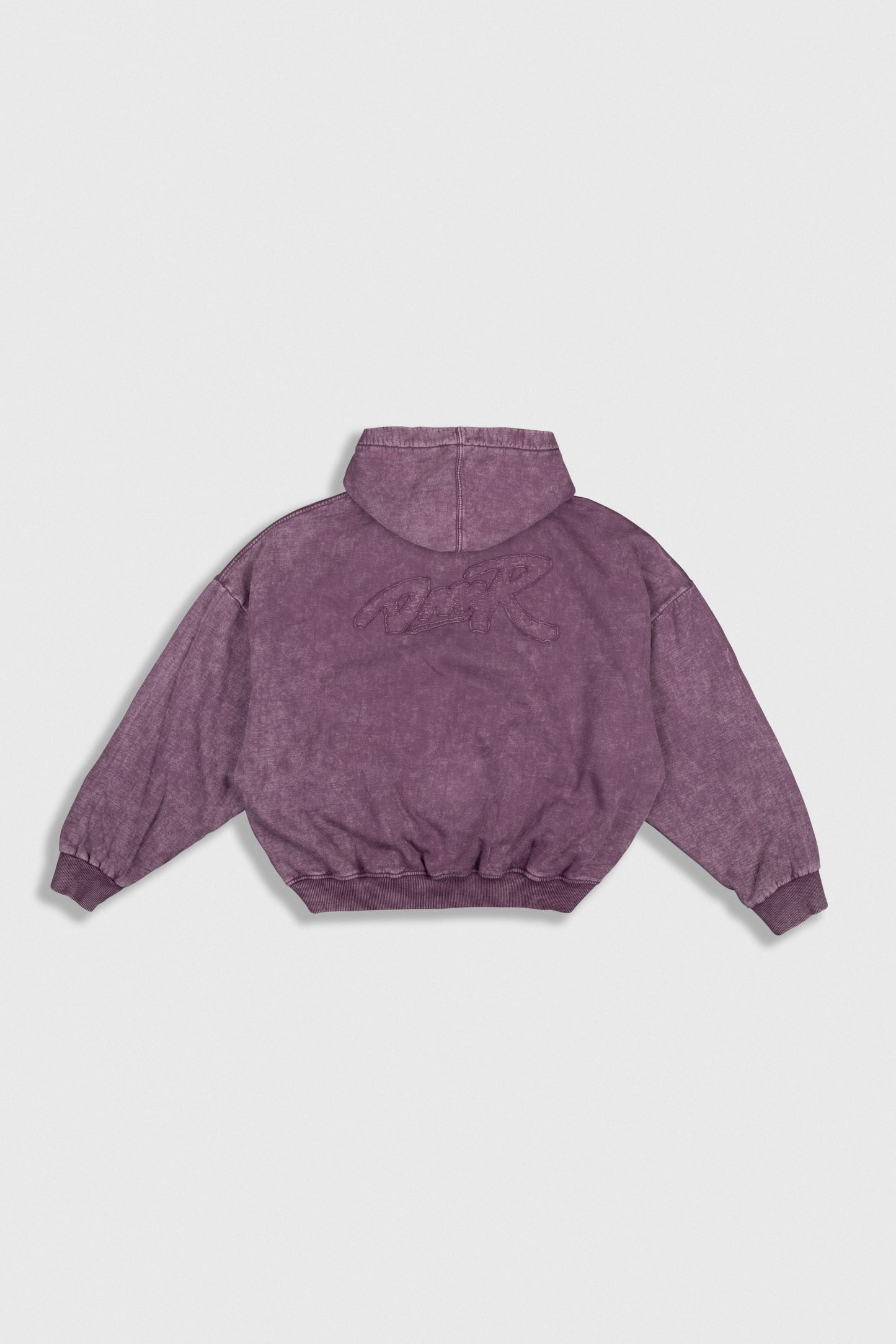 POLERA CON CAPUCHA TORNIQUET