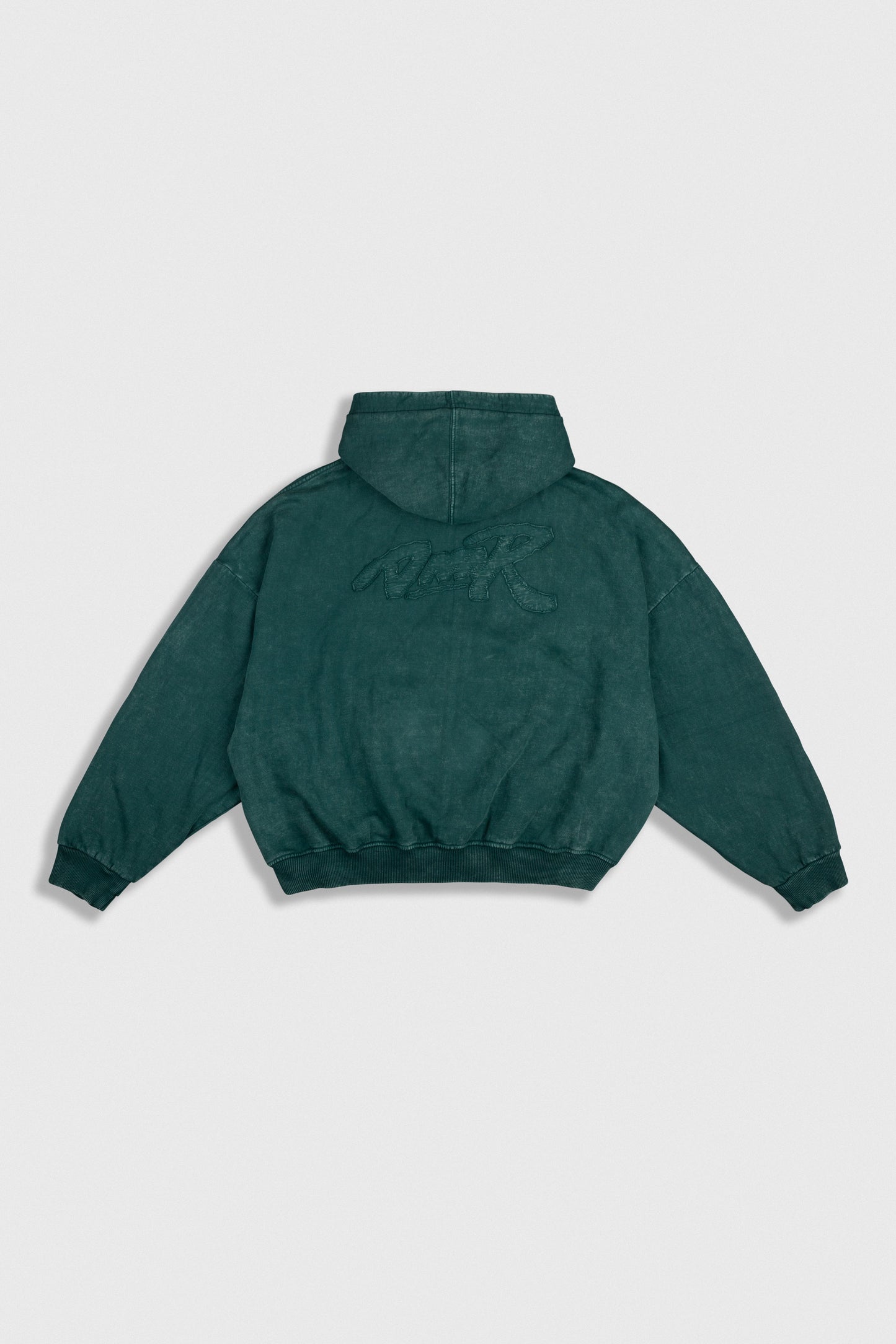 POLERA CON CAPUCHA TORNIQUET